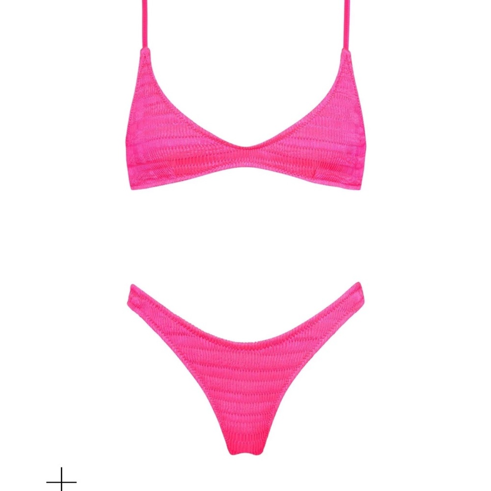 Pink Triangl BRAND NEW!!!!